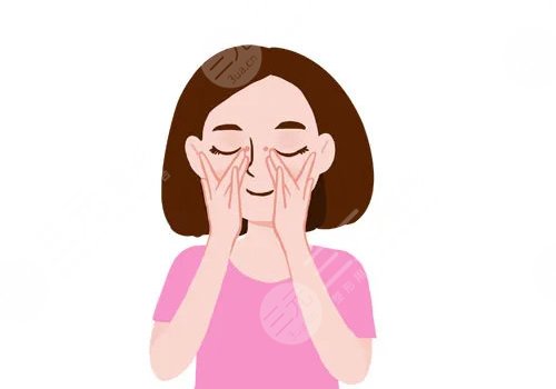 眼窝凹陷用什么填充好？