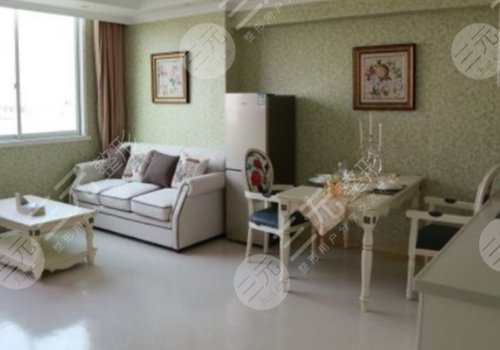 闫家峰双眼皮修复案例