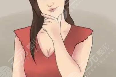 隆胸