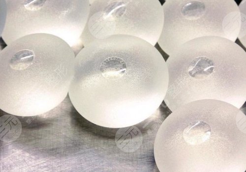 曼托和傲诺拉哪种好