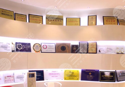 郑州集美赵亮做双眼皮怎么样