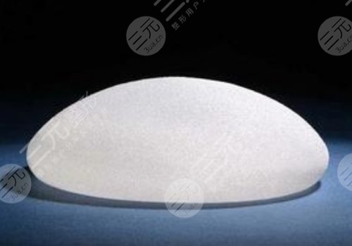 假体胸是什么材料做的