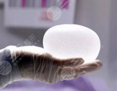 德美皇后隆胸假体价格是多少？参考价格为23,000元起