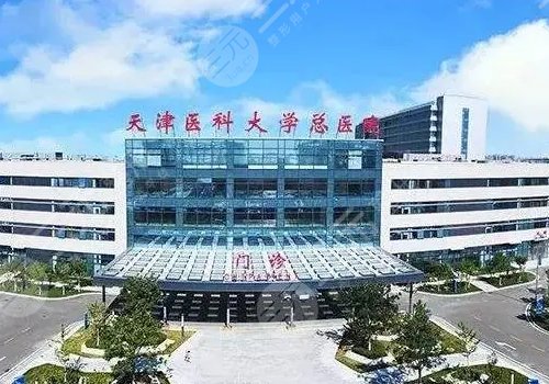 曹丽红总医院双眼皮手术案例