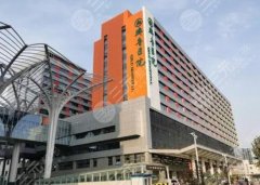 齐鲁医院假体隆胸多少钱？坐诊医生基本信息预览！