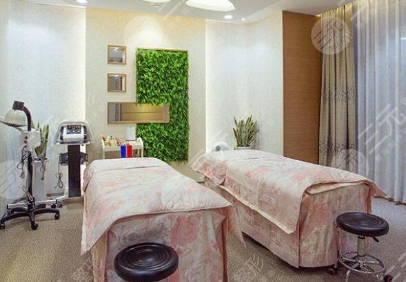 海拉尔董海杰医疗美容诊所怎么样？